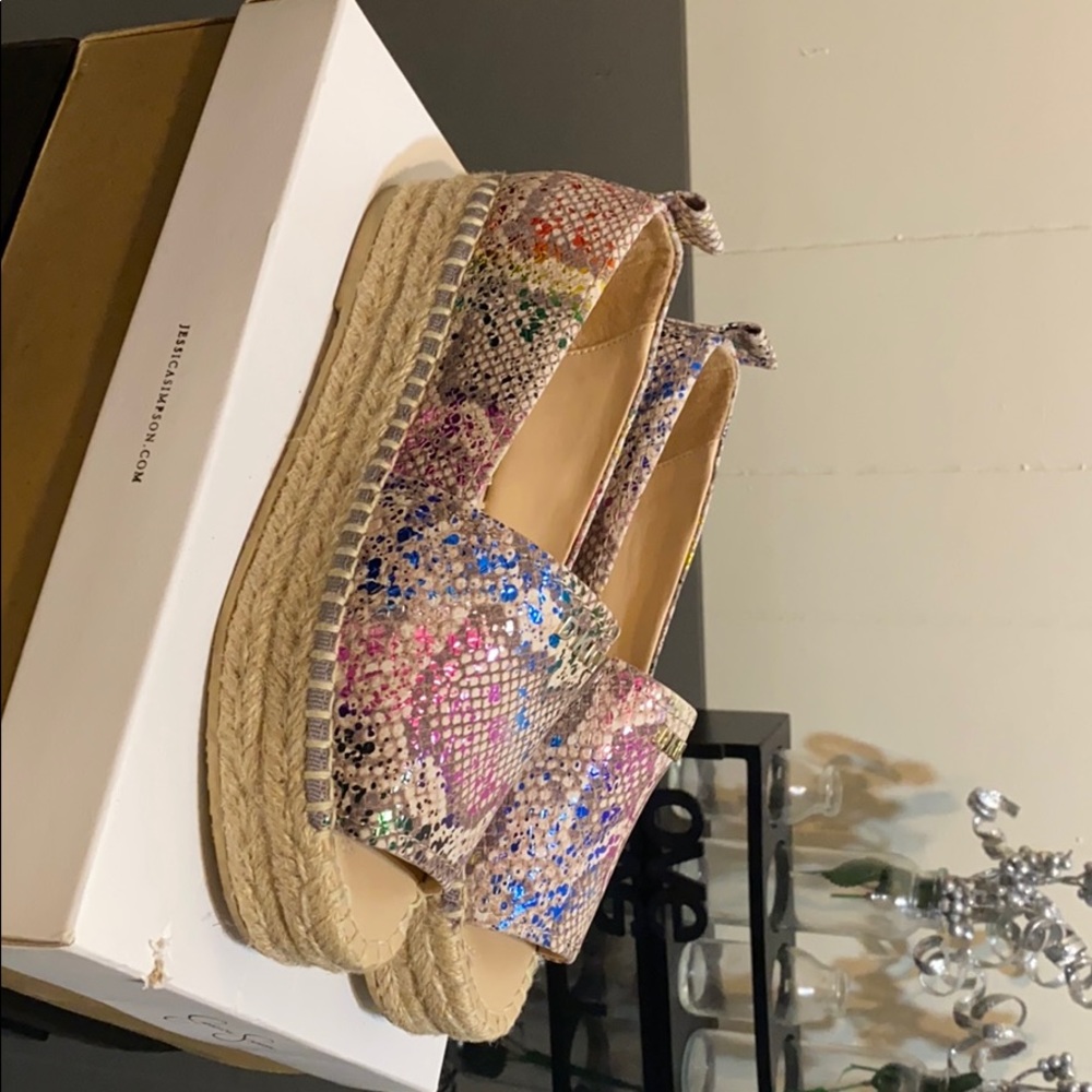 Shoes - Picture 3 of 3